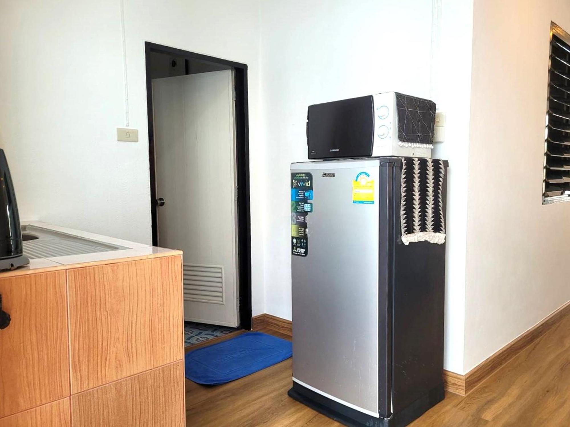 Rabbit Mansion Patong Hotel Экстерьер фото