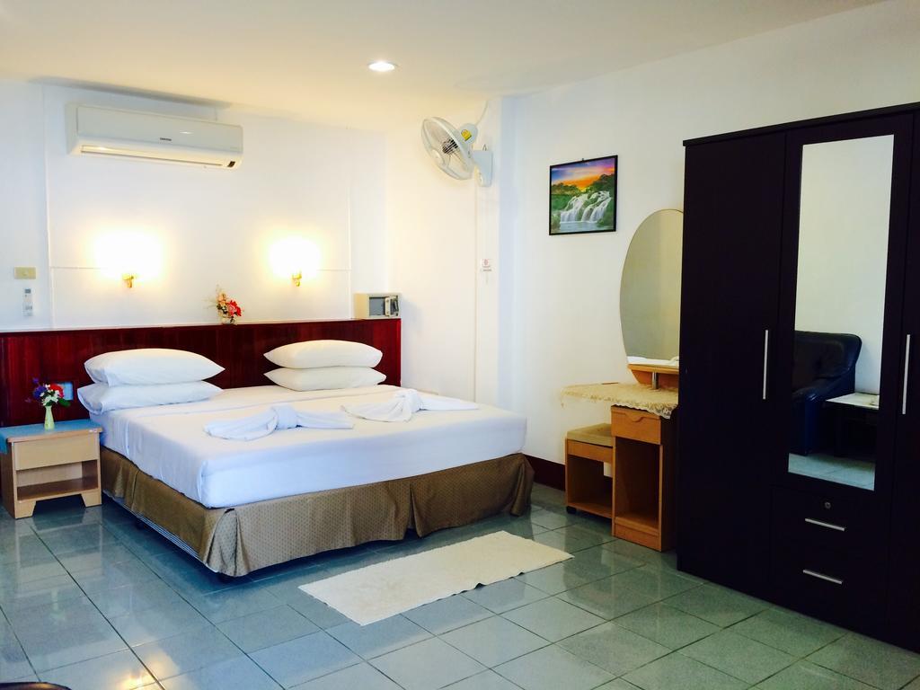 Rabbit Mansion Patong - Sha Plus Номер фото